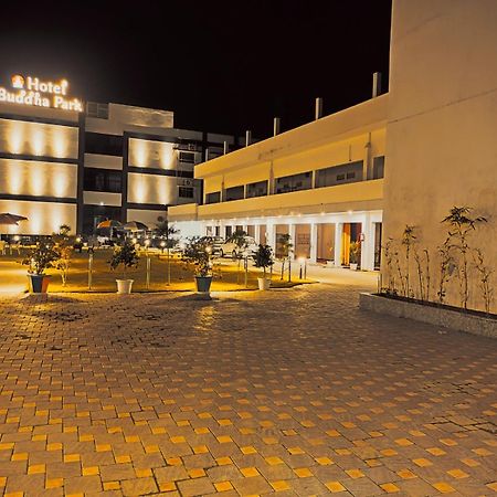 Hotel Buddha Park, Paharia, พาราณสี ภายนอก รูปภาพ